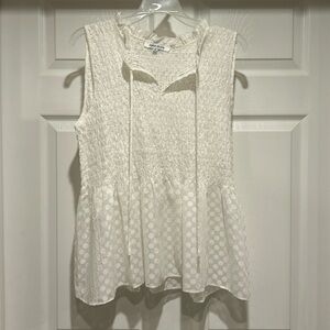 Rose and Olive sleeveless white top Women’s M
